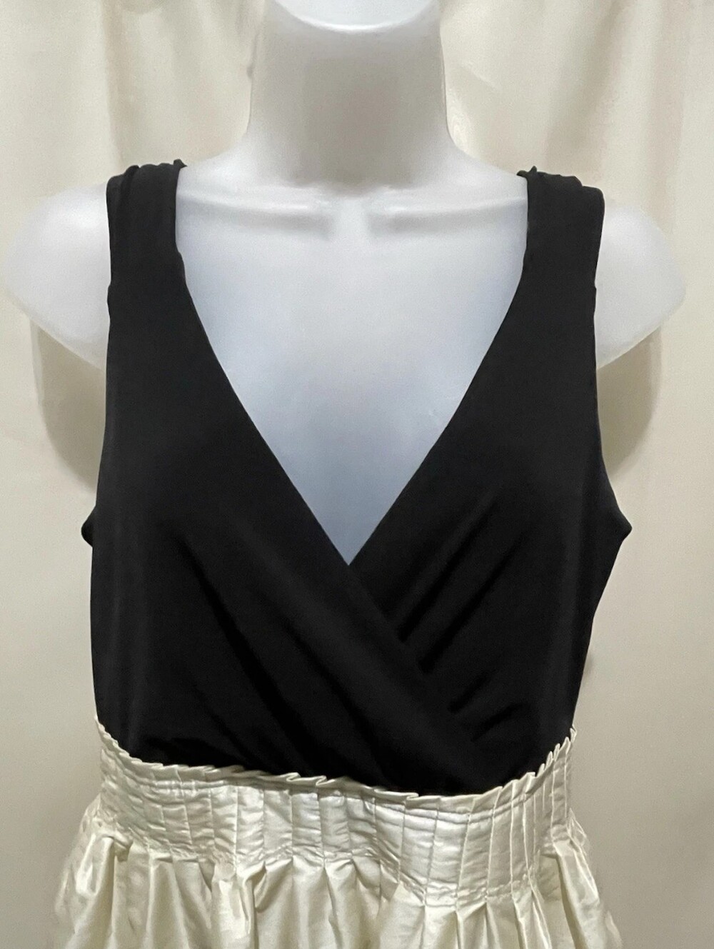 Black Sleeveless V-Neck Wrap Tank Top
